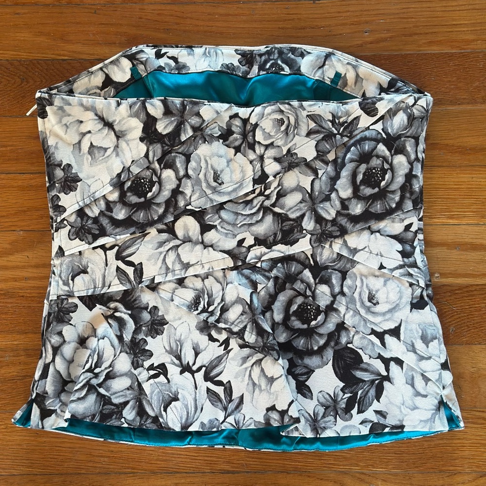 White House Black Market corset top!